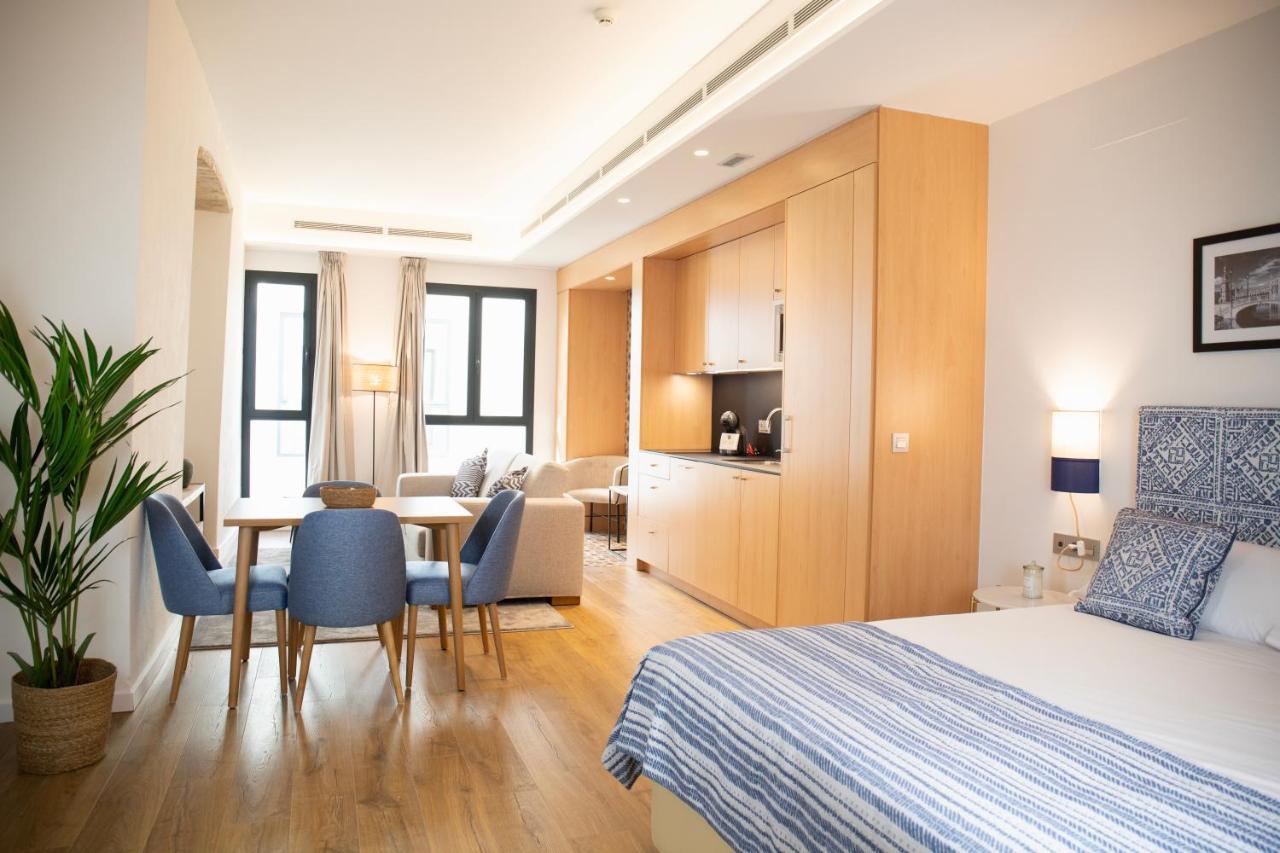 Nqn Aparts & Suites Sevilla Екстер'єр фото