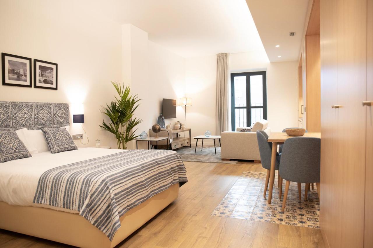 Nqn Aparts & Suites Sevilla Екстер'єр фото