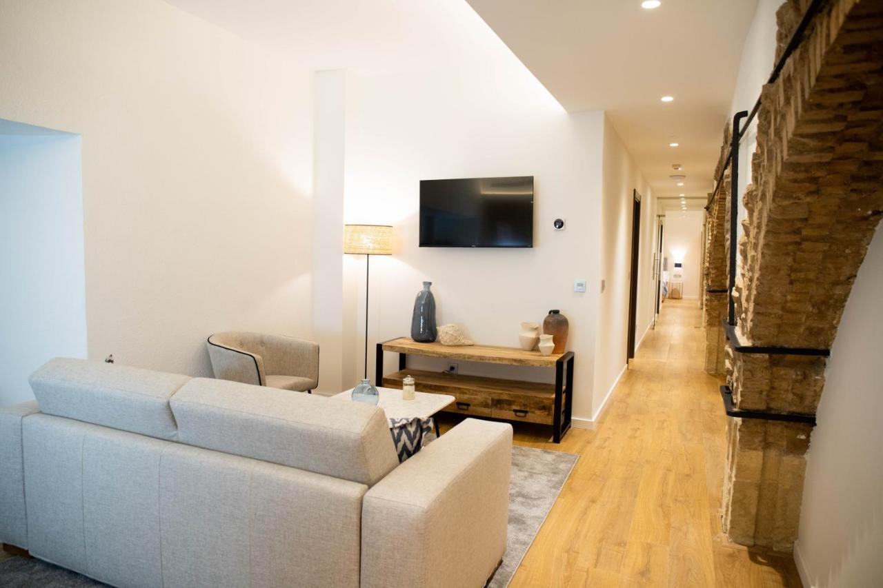 Nqn Aparts & Suites Sevilla Екстер'єр фото