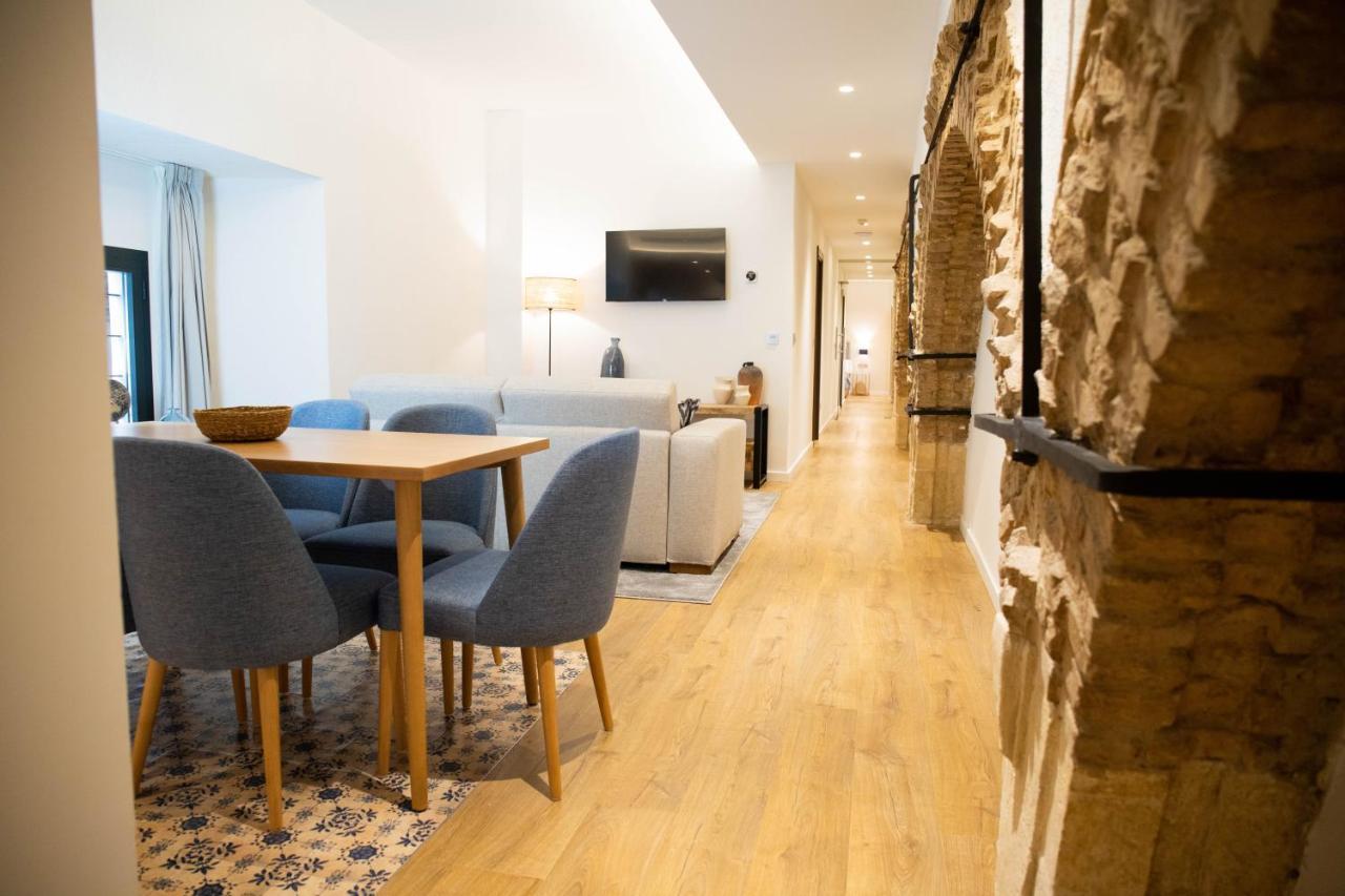 Nqn Aparts & Suites Sevilla Екстер'єр фото