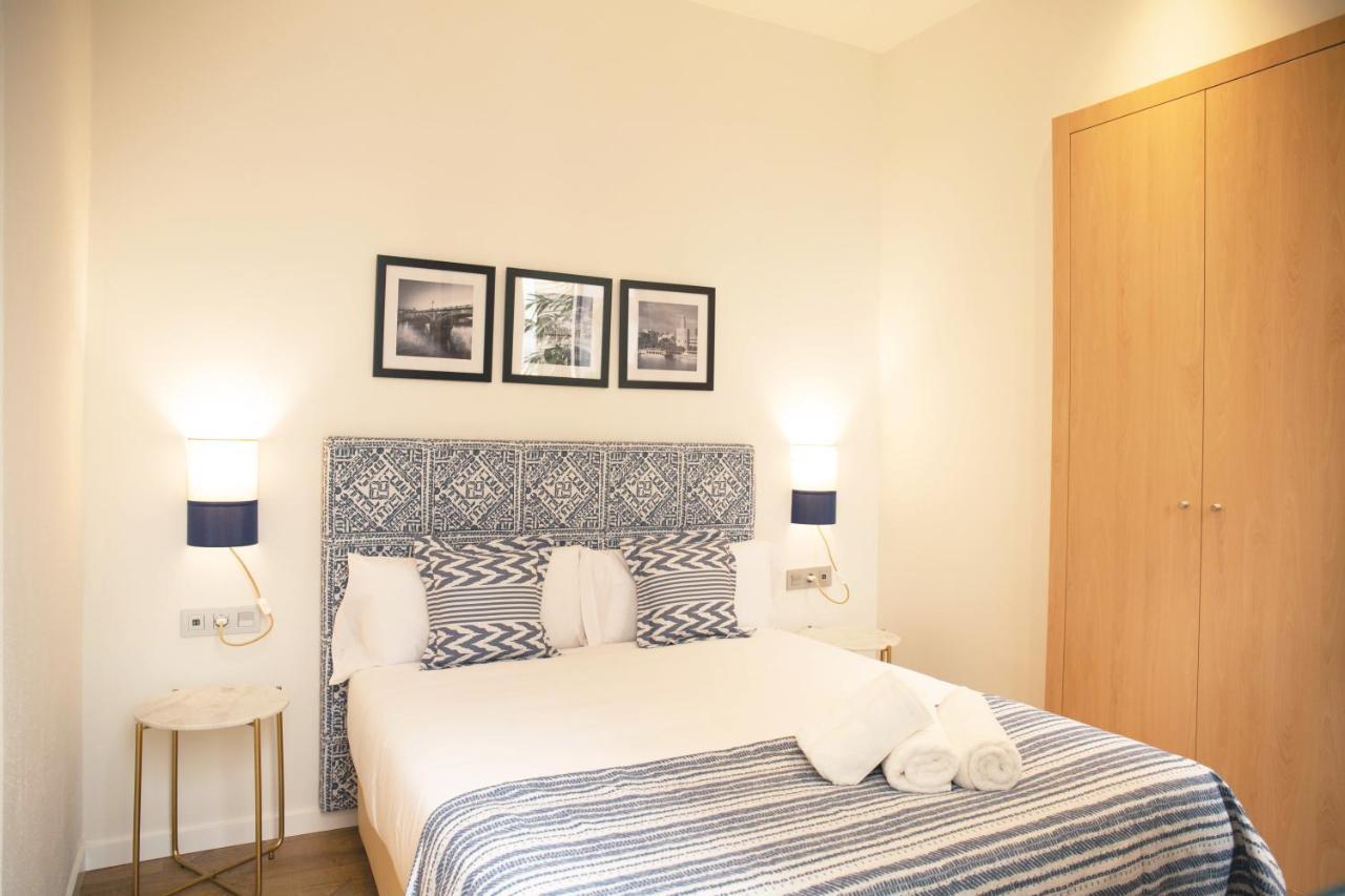 Nqn Aparts & Suites Sevilla Екстер'єр фото