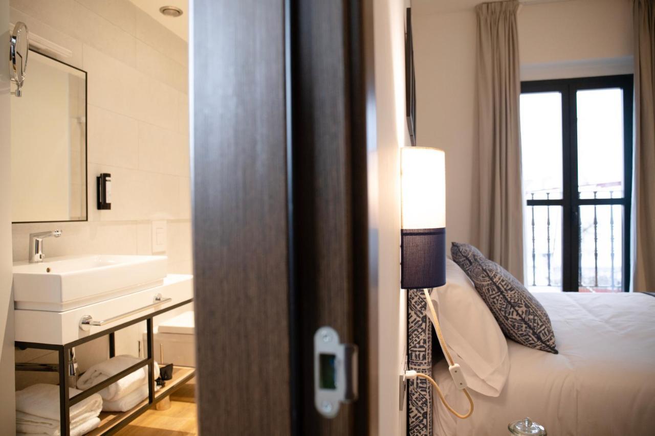 Nqn Aparts & Suites Sevilla Екстер'єр фото