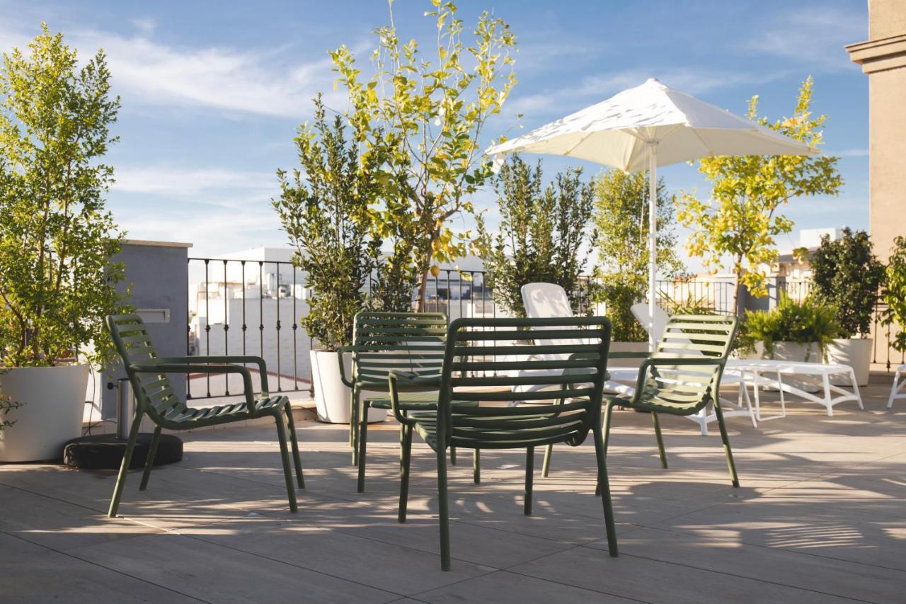 Nqn Aparts & Suites Sevilla Екстер'єр фото