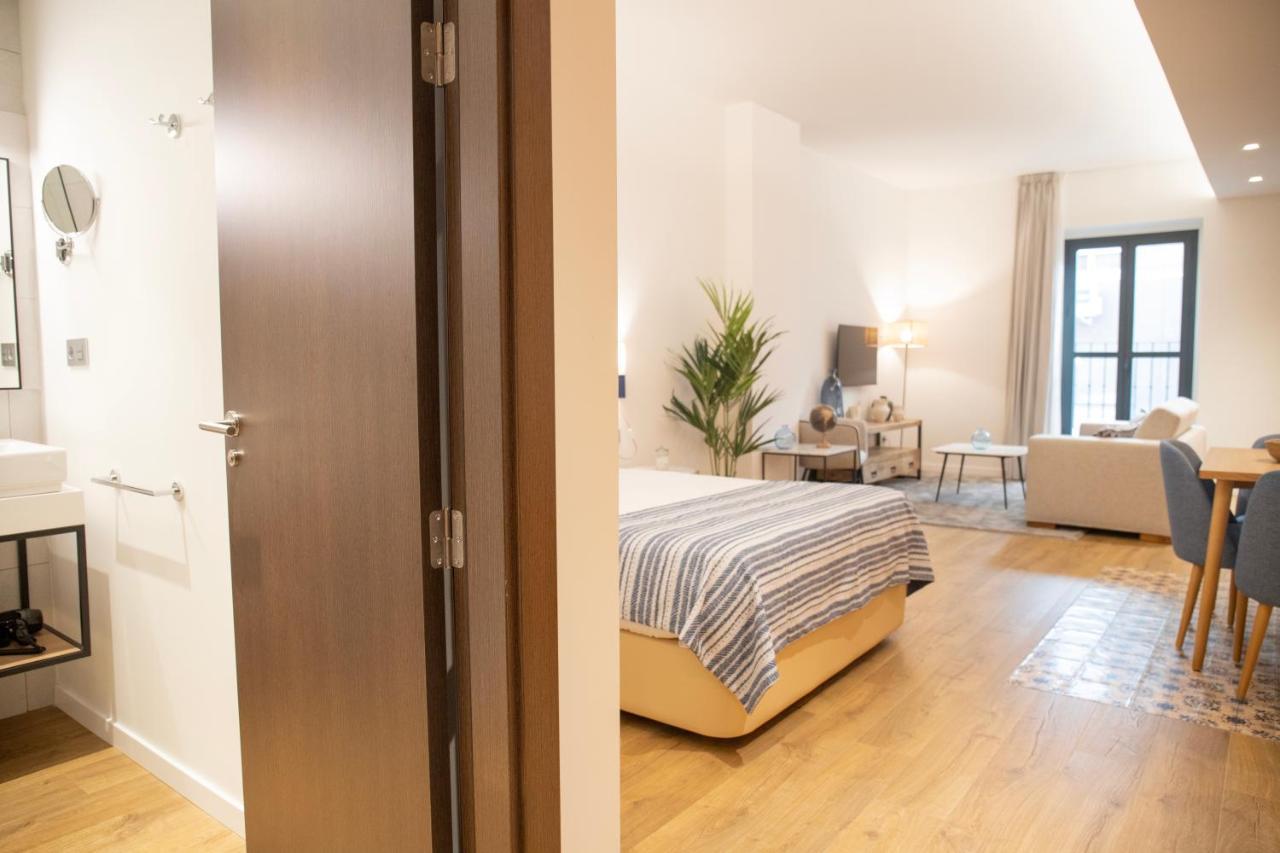 Nqn Aparts & Suites Sevilla Екстер'єр фото