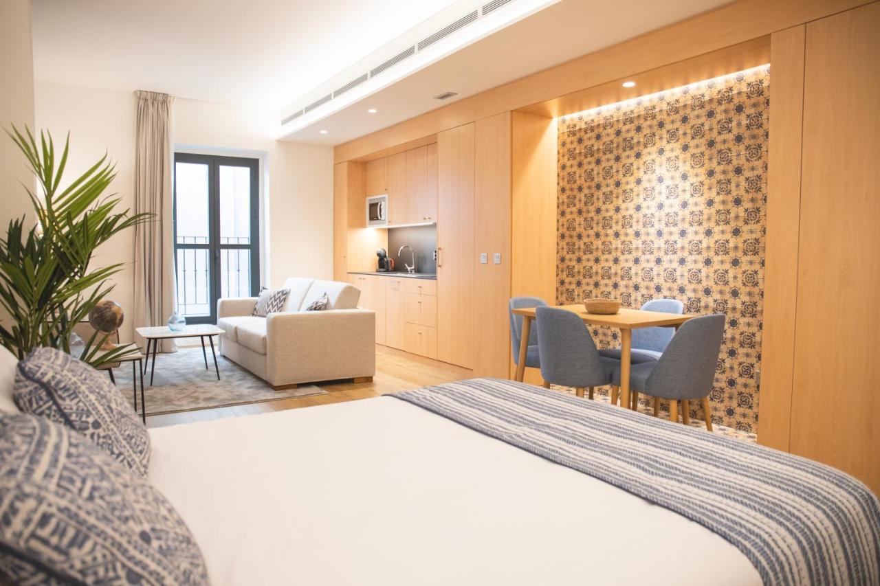 Nqn Aparts & Suites Sevilla Екстер'єр фото